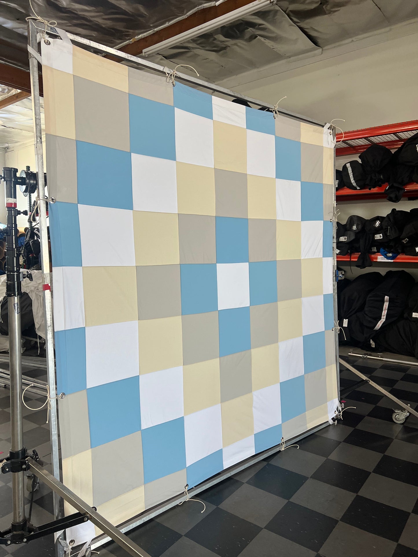 Checkerboard Muslin Bounce