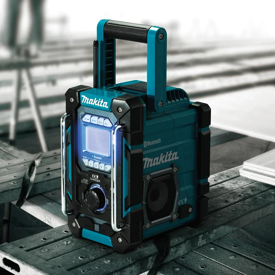 Makita XRM10 18V LXT/12V max CXT Lithium-Ion Cordless Bluetooth Job Site Charger/Radio - Grip Support Store