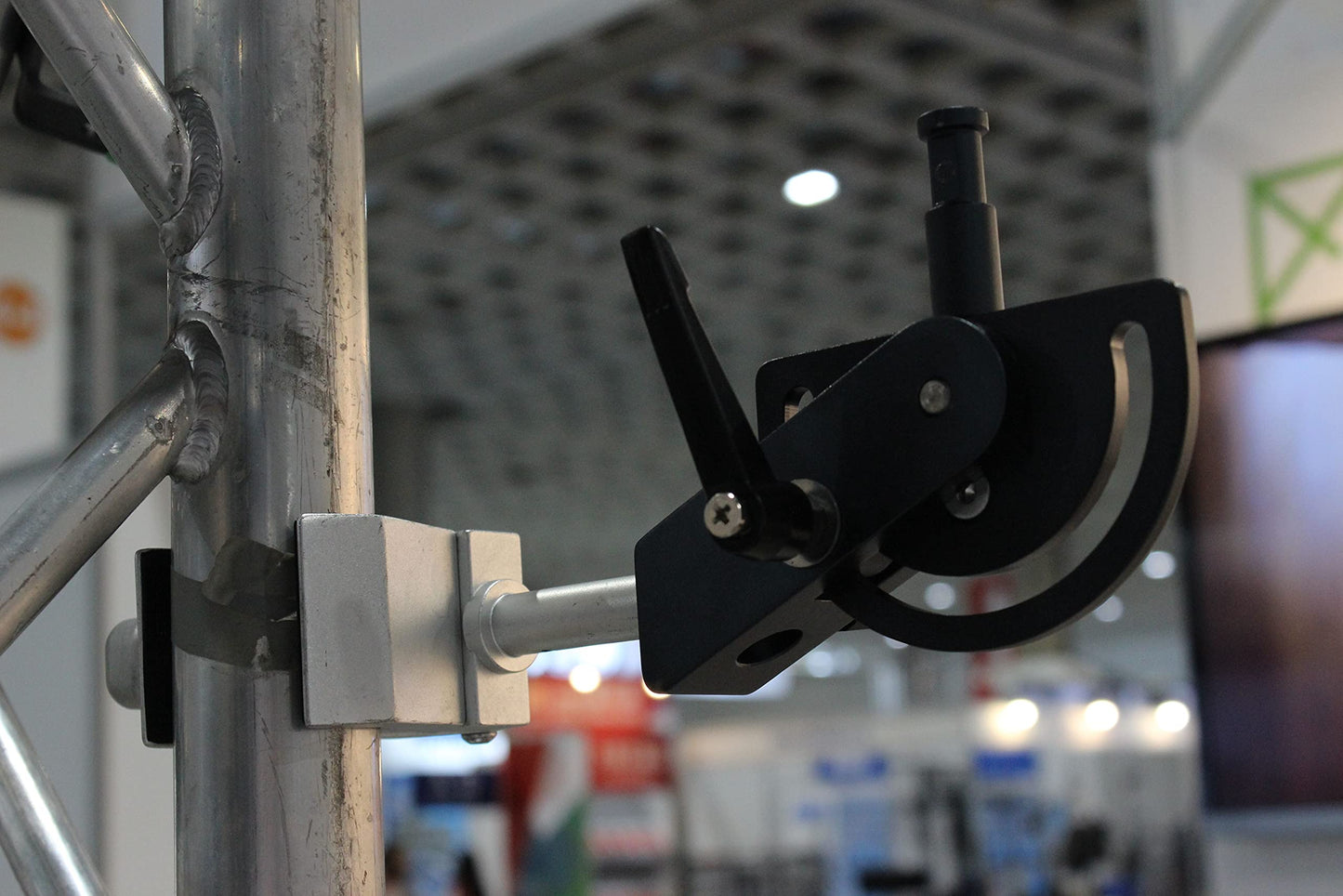 Tilt Adaptor, Easy to Lock Down the Friction Disc, Max Load: 77lbs at Pin, 9.VT5098