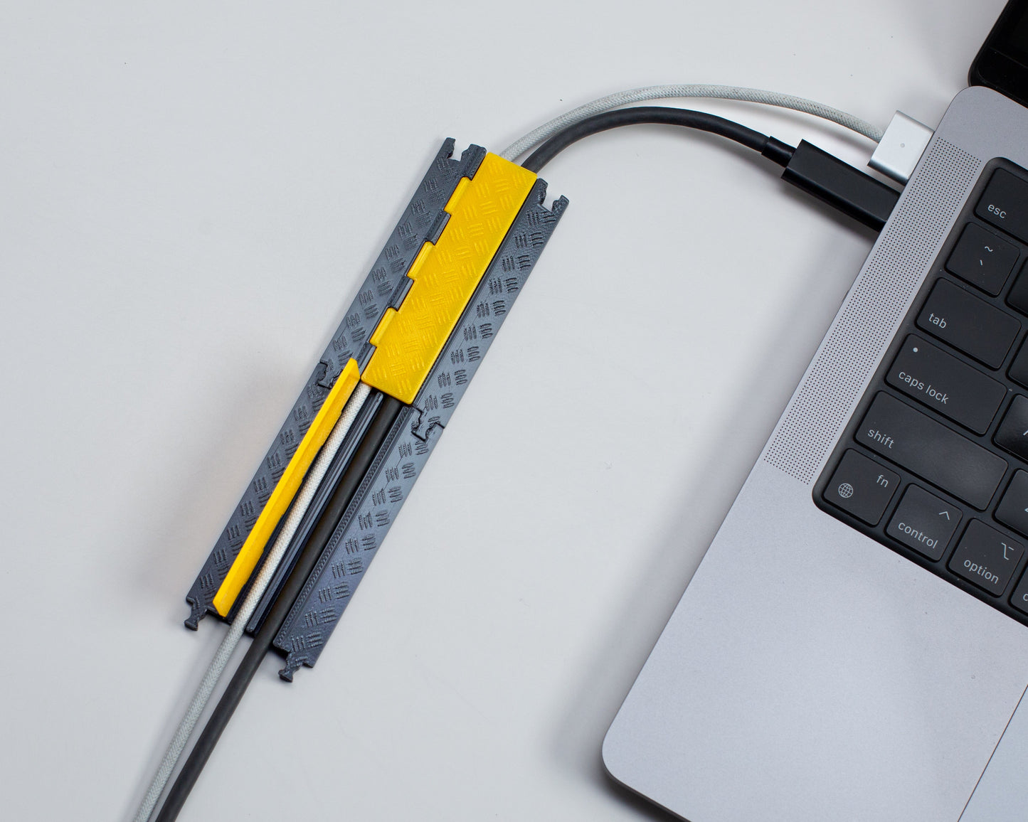 Micro Cable Crossover