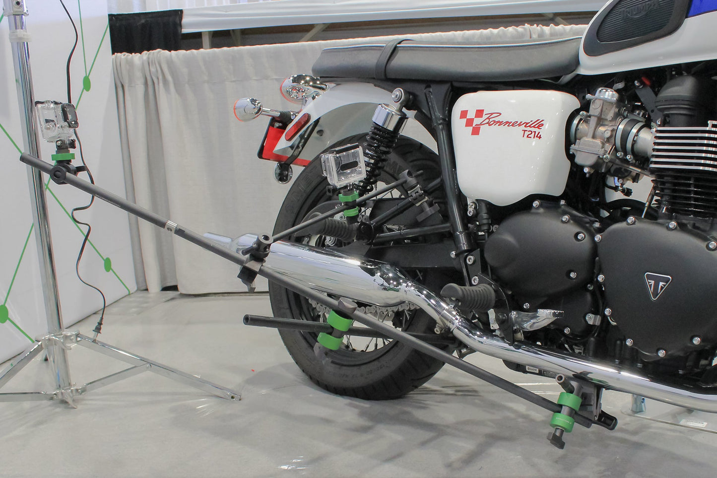 Quick Mount for GoPro Camera - Grip Support Store