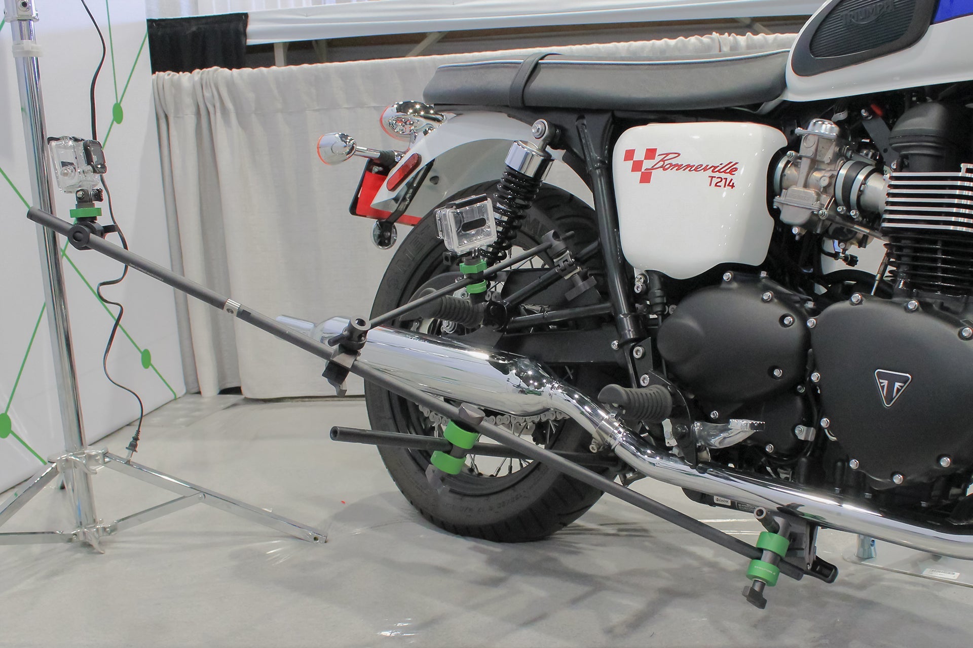 Quick Mount for GoPro Camera - Grip Support Store